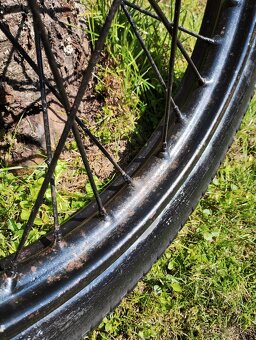 Predám originálne patinové koleso ČZ 98 ccm + brzd - 7