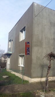 Poschodový rodinný dom v obci Veľký Kamenec - 7