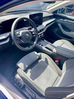 Škoda Superb combi  2.0 TDI - 7