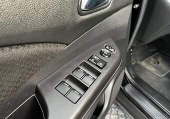 Honda CR-V 2.0 i-VTEC Comfort 2WD/Benzín/ - 7