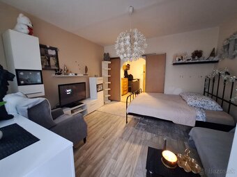 3 izbový byt s balkónom v príjemnom a pokojnom prostredí - 7