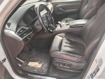 BMW X5 xDrive40d A/T F15 - 7