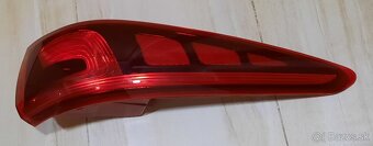 Ľavé zadné svetlo pre Kia Sportage QL. - 7