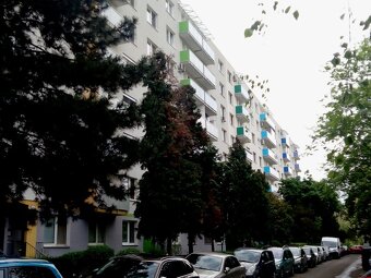 Prenaj. garsónky v Ružinove, BA 2 - 7