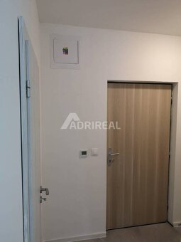 PREDAJ: 1i byt; 34 m2; POPRAD ; 110.000 €+ DOHODA NA CENE - 7
