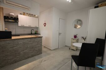 VIR - zariadený apartmánový dom na predaj - 7