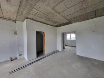 Novostavba – Radový dom v Rovinke - 7