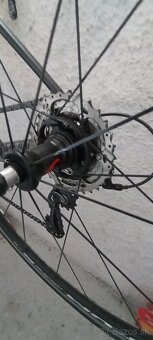 Predám cestný bike Ghost - 7