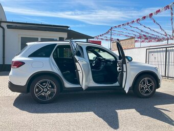 Mercedes-Benz GLC SUV 300 e 4MATIC A/T 155kW, A9, 5d - 7