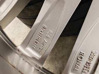 Škoda Trinity 5x112 R19 235/40 - 7