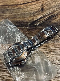 Rolex Submariner - 7