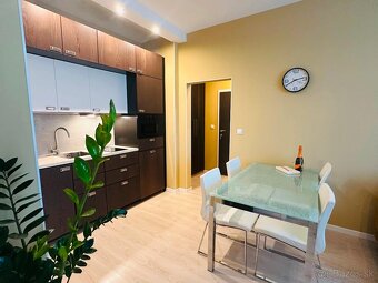 Krásny 2-izbový apartmán na prenájom - 7