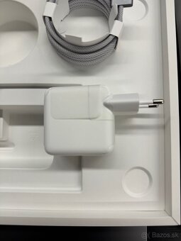 MacBook Air 13,6″ M2 (Model A2681) – 8 GB/256 GB, strieborný - 7