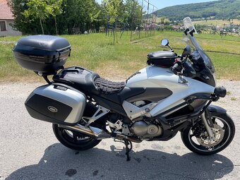 Honda Crossruner - 7