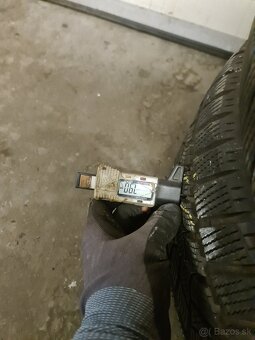 ZIMNE PNEU 215/60 R17 - 7