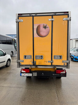 MERCEDES BENZ Sprinter 311CDI chladiak - 7