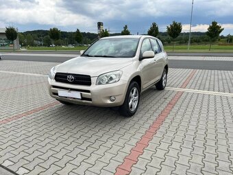 Toyota RAV4 2.0i 112kw 4x4 1. maj. koup. ČR TZ - 7