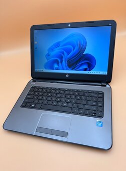 Notebook 14" HP.Intel Celeron 2x2,16GHz.8gb ram.120g SSD - 7