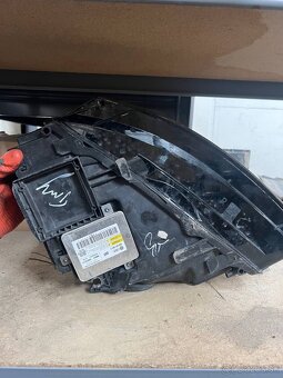 Predné svetlo Audi A5 - 7