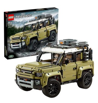 Predam LEGO Technic 42110 Land Rover Defender - 7