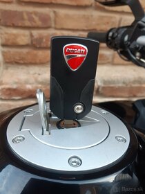 Ducati MTS 1200 - 7