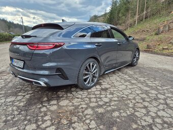 Kia proceed 1,5 T-GDi 7DCT GT-LINE 118 kw - 7