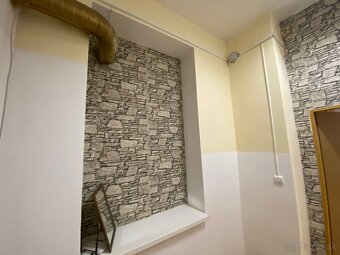 - prenájom kancelárie s 2 miestnosťami o rozlohe 44 m2 - 7