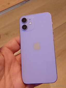 Predám alebo vymením Iphone 12 mini. 64 GB - 7