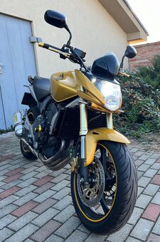 Honda Hornet 600 - 7