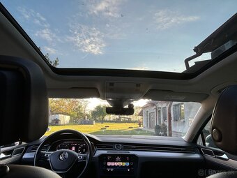 VW Passat Variant 2.0 TDI 140 KW 4Motion DSG - 7