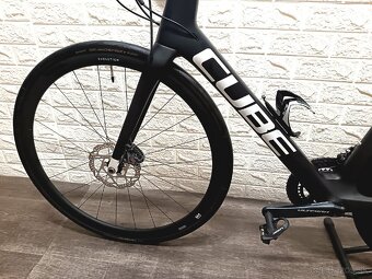 Predám cestný bicykel Cube AGREE C:62 Race Carbon 28" - 7