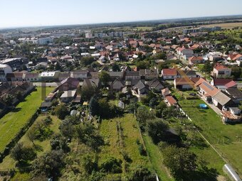 Na predaj rodinný dom s dvoma pozemkami v Stupave - 7