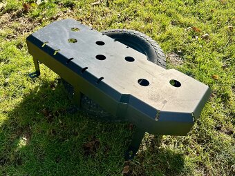 Držiak Kryt Palivovej Nádrže Jeep Grand Cherokee Comander - 7