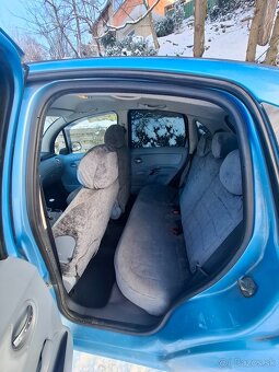 Lacné mestské auto po veľkom servise - 7