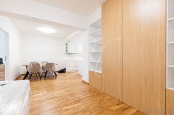 METROPOLITAN │ Krásny priestranný 3i byt v centre na PREDAJ - 7