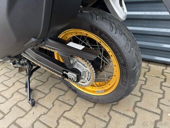 Suzuki DL 1000 V Strom XT REZERVOVANÉ - 7