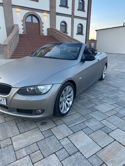 BMW e93 330d - 7