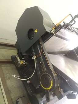 Výsekový príklop ML 1040 - 7