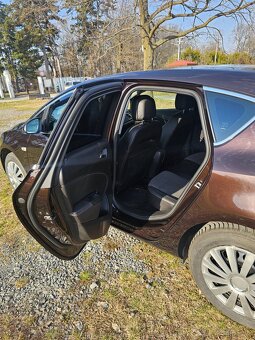 Opel Astra 1,7 cdti - 7