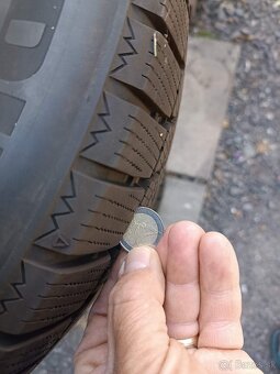 Zimne pneumatiky 215/60R16 - 7