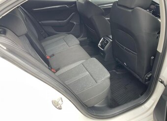 Škoda Octavia 2.0 TDI DSG - 7