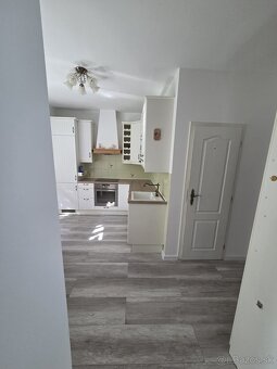 2 garz na začiatku Petržalky, GESSAYOVA ul. - 7