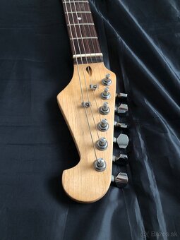 Stratocaster pre ľavákov - 7