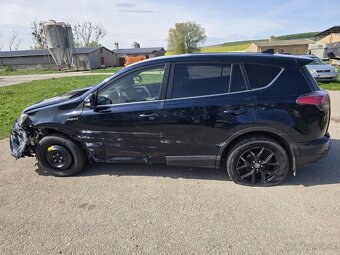 Toyota RAV4 Hybrid - 7