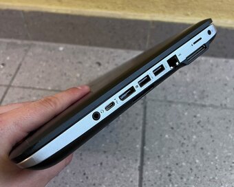 HP ProBook 640 G3 / i5 7300U/ 8GB RAM/ 256GB SSD/ 14" DOTYK - 7