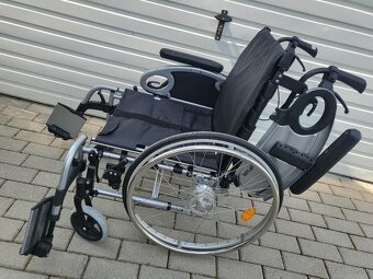 aktivny invalidny vozík Sopur 49cm pridávne brzdy pre asiste - 7