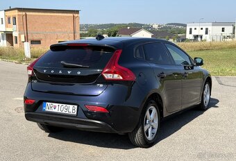 Volvo V40 T2 rv 2016 130850km - 7