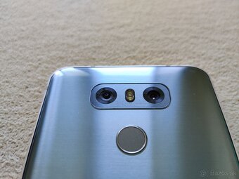 LG G6. Dual sim. 4gb//32gb+micro SDHC. Šedá metalíza - 7