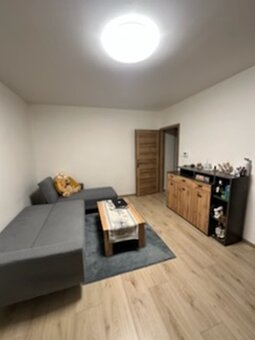 Prenajom 2-izboveho bytu vo Valalikoch - 7