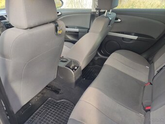 Seat Leon 1.6 TDI rv:2011 - 7